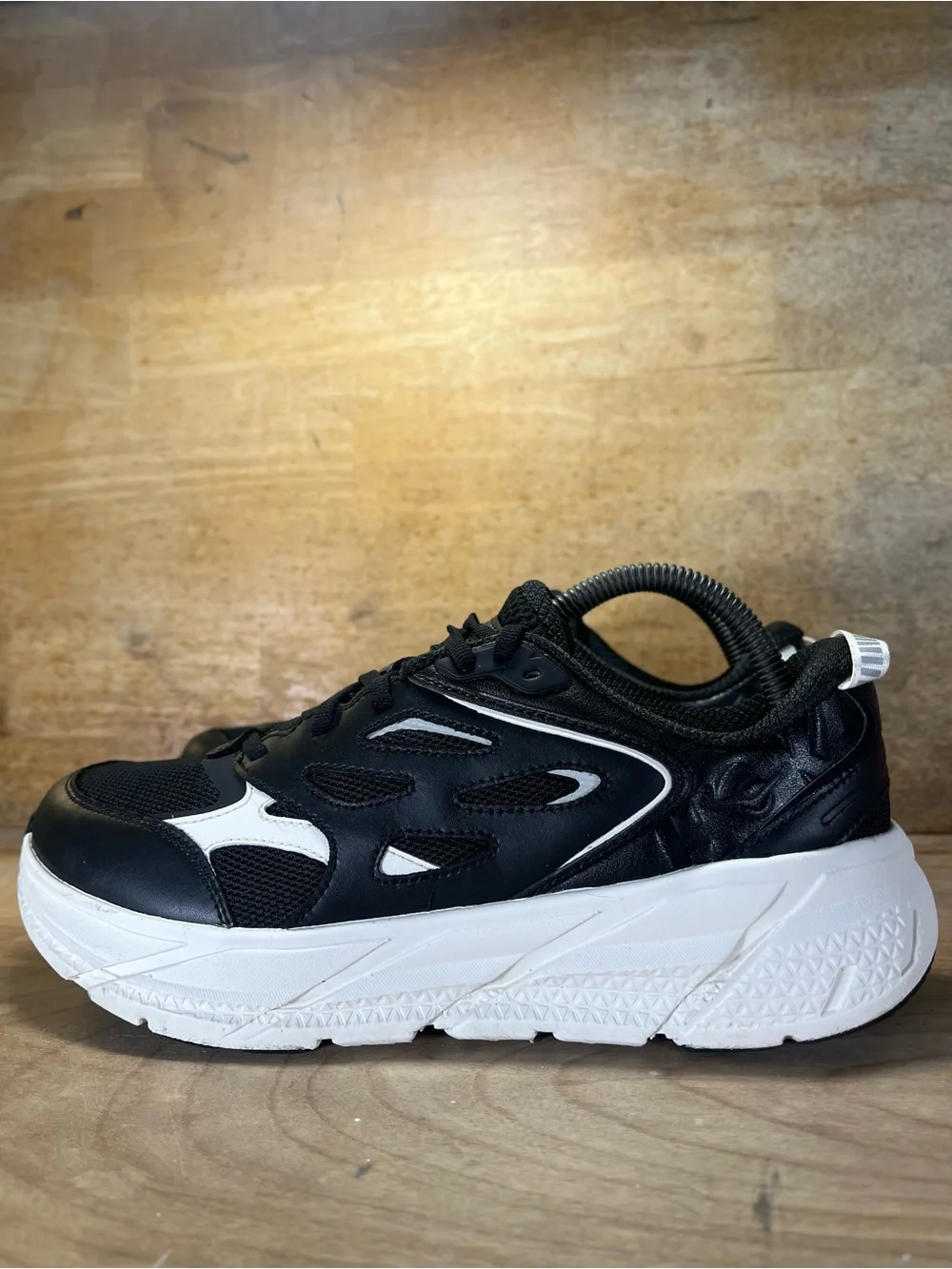 Hoka One One Clifton L CUSHIONED Womens Size 9.5 Walking Shoes Sneakers Black - Picture 4 of 12